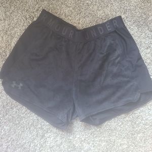 Under armour black shorts